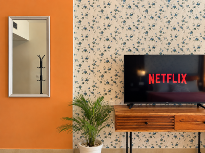 Cosy Living Room with Netflix TV